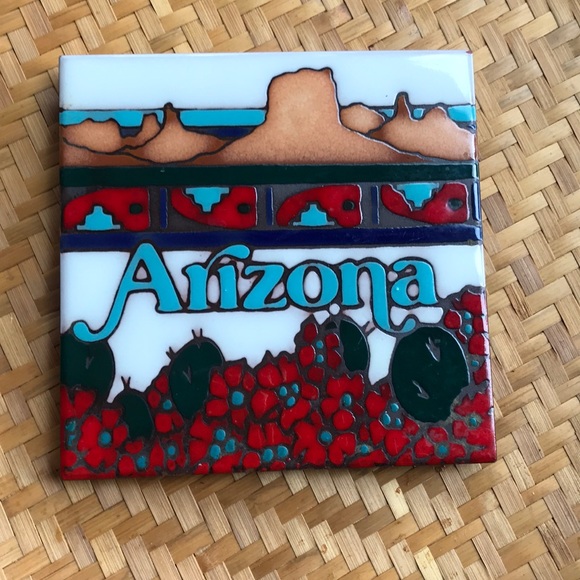 Vintage southwestern hand painted Arizona trivet - Picture 2 of 6